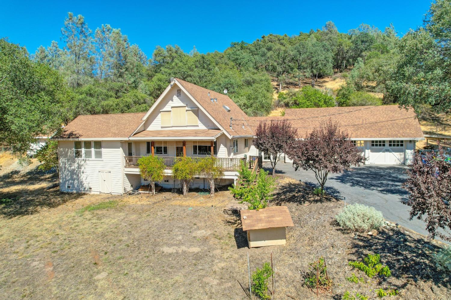 Detail Gallery Image 1 of 99 For 1486 Golden Spur Dr, Placerville,  CA 95667 - 3 Beds | 2 Baths