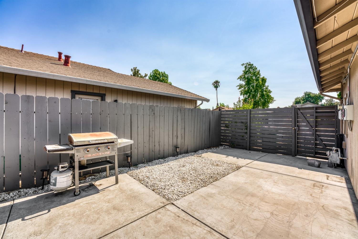 Detail Gallery Image 30 of 33 For 9552 Majestic Ln, Stockton,  CA 95209 - 3 Beds | 2 Baths