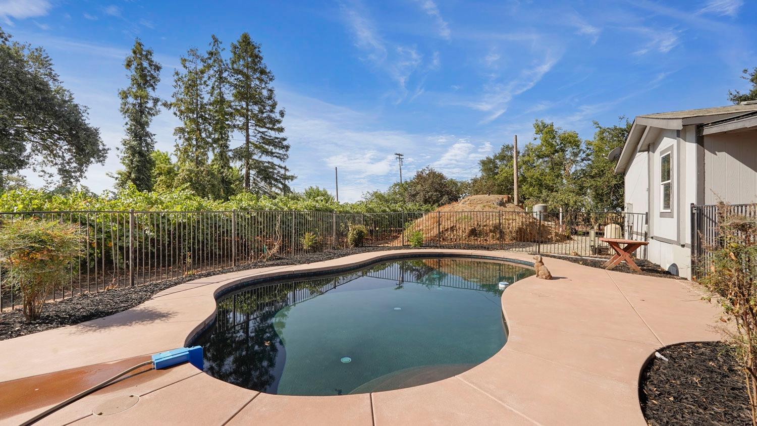 Detail Gallery Image 51 of 73 For 12939 Meiss Rd, Sloughhouse,  CA 95683 - 4 Beds | 2 Baths