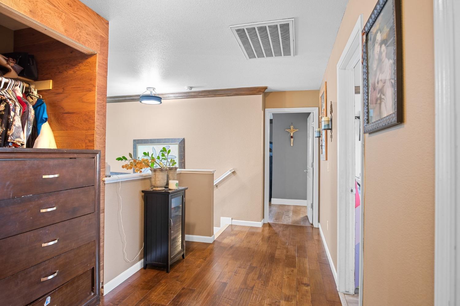 Detail Gallery Image 13 of 19 For 2018 Platte Rd, Stockton,  CA 95206 - 4 Beds | 2/1 Baths