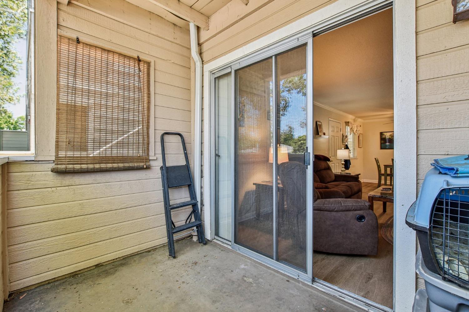 Detail Gallery Image 13 of 22 For 1019 Dornajo Way #123,  Sacramento,  CA 95825 - 1 Beds | 1 Baths