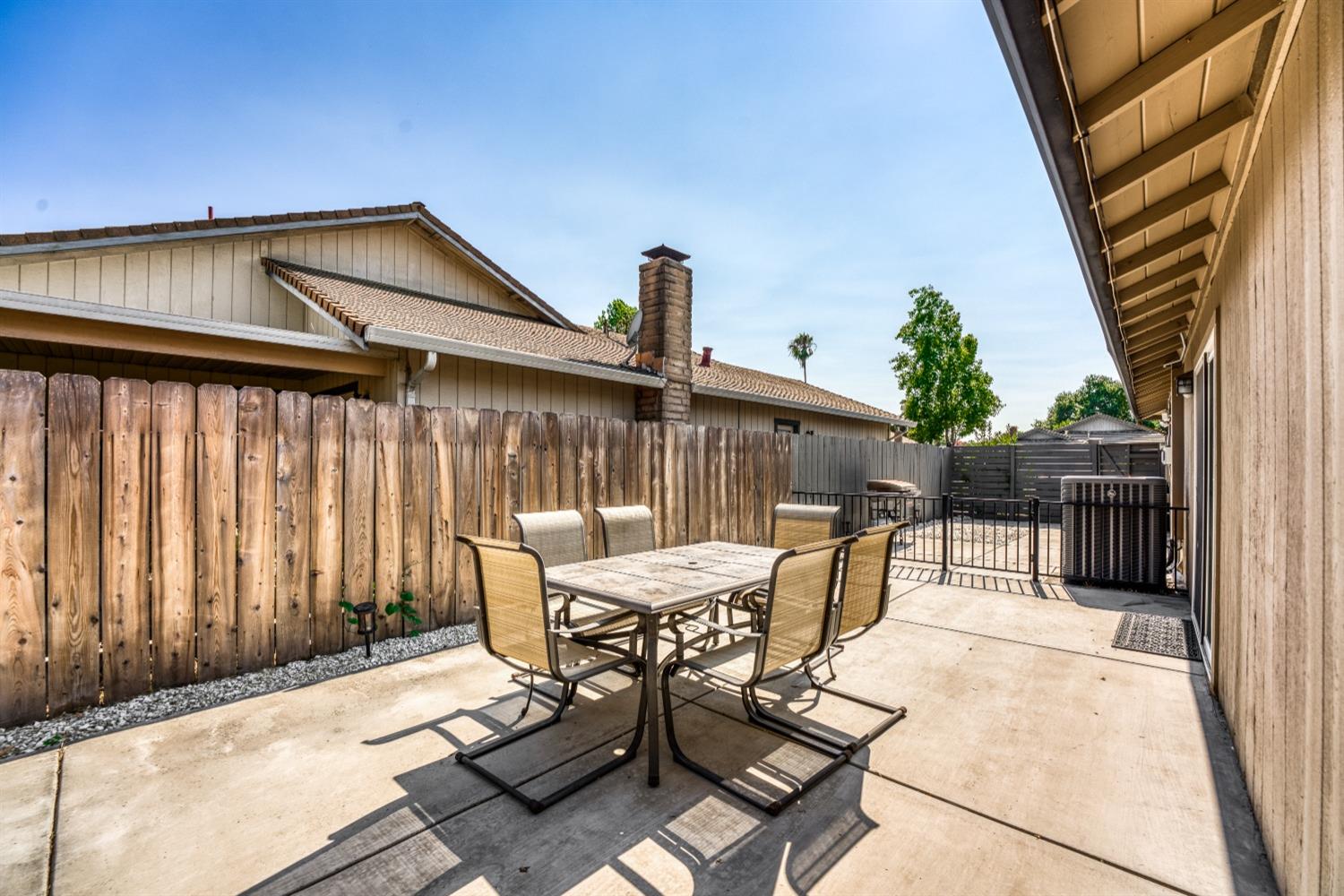 Detail Gallery Image 33 of 33 For 9552 Majestic Ln, Stockton,  CA 95209 - 3 Beds | 2 Baths