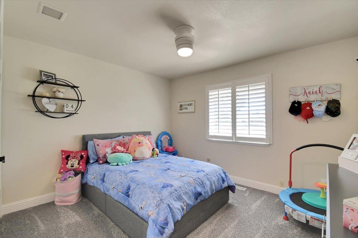 Detail Gallery Image 35 of 73 For 1728 Columbia Dr, Yuba City,  CA 95991 - 4 Beds | 2/1 Baths