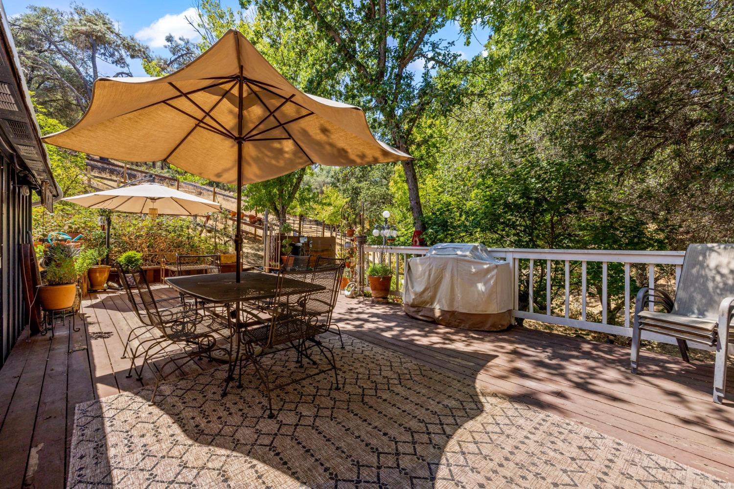 Detail Gallery Image 41 of 90 For 1720 Pleasant Ranch Ct, Placerville,  CA 95667 - 3 Beds | 2 Baths