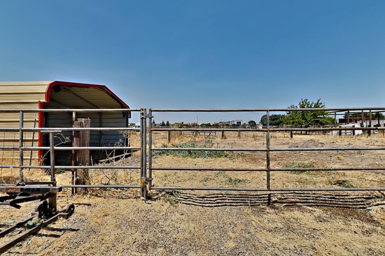 Detail Gallery Image 82 of 99 For 6549 E Woodward Ave, Manteca,  CA 95337 - 3 Beds | 2 Baths