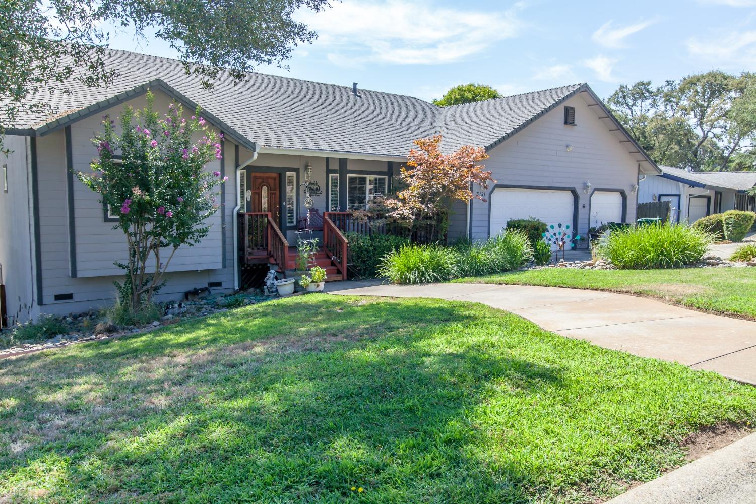 Detail Gallery Image 1 of 1 For 3121 Stanford Ln, El Dorado Hills,  CA 95762 - 3 Beds | 3 Baths