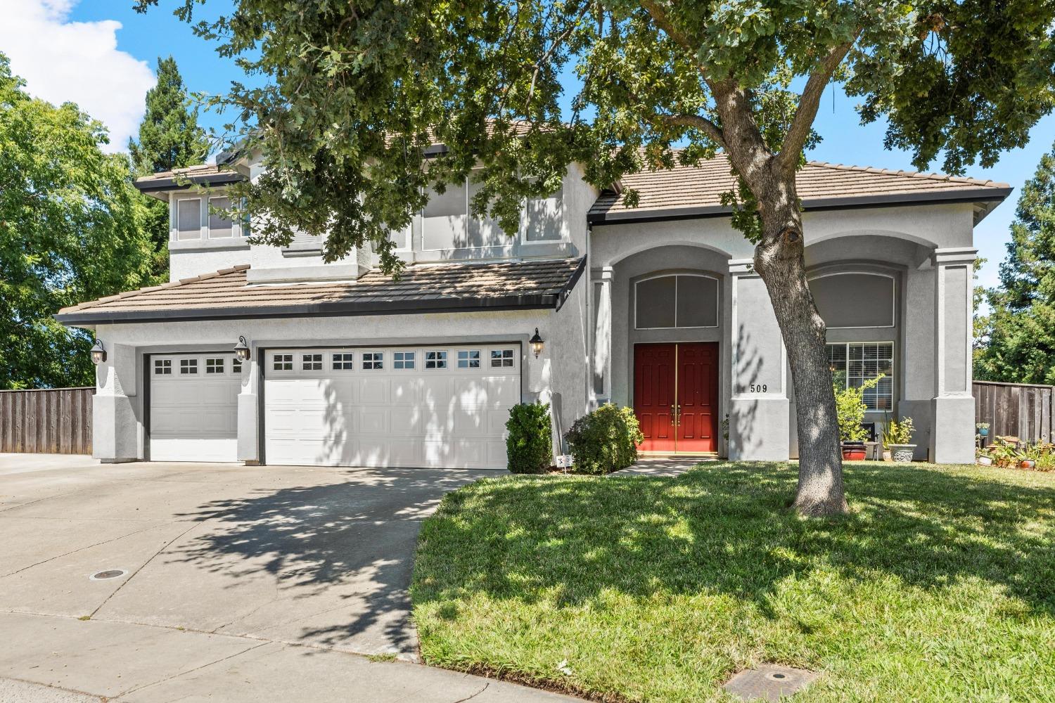 Detail Gallery Image 1 of 1 For 509 Spanish Bay Ct, Roseville,  CA 95747 - 5 Beds | 3 Baths