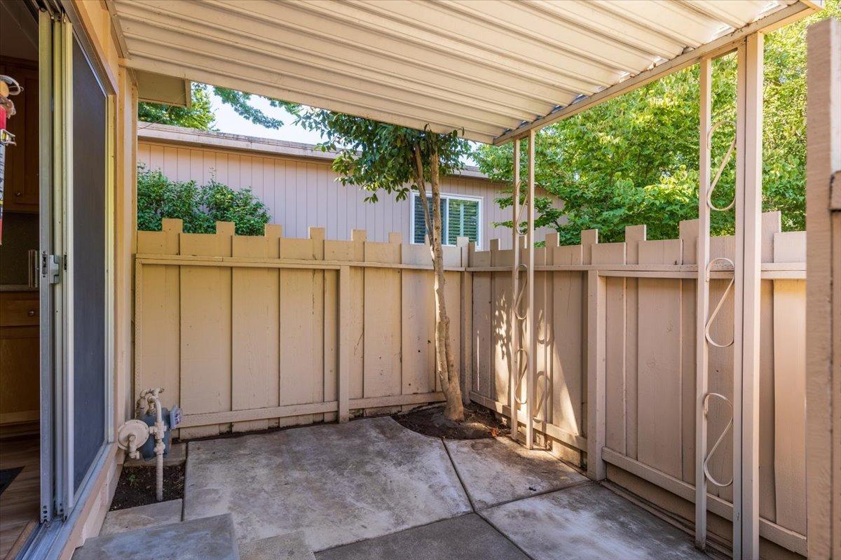 Detail Gallery Image 41 of 42 For 879 Commons Dr, Sacramento,  CA 95825 - 2 Beds | 2 Baths