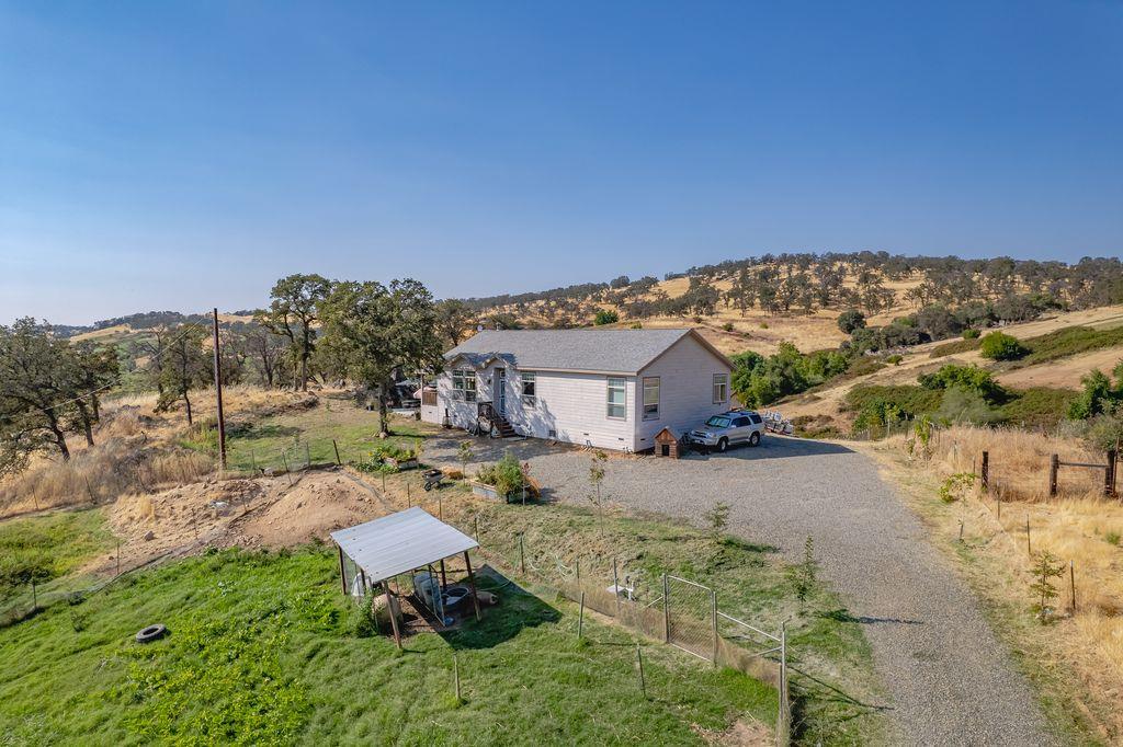 Detail Gallery Image 1 of 1 For 2191 Auburn Rd, Lincoln,  CA 95648 - 3 Beds | 2 Baths