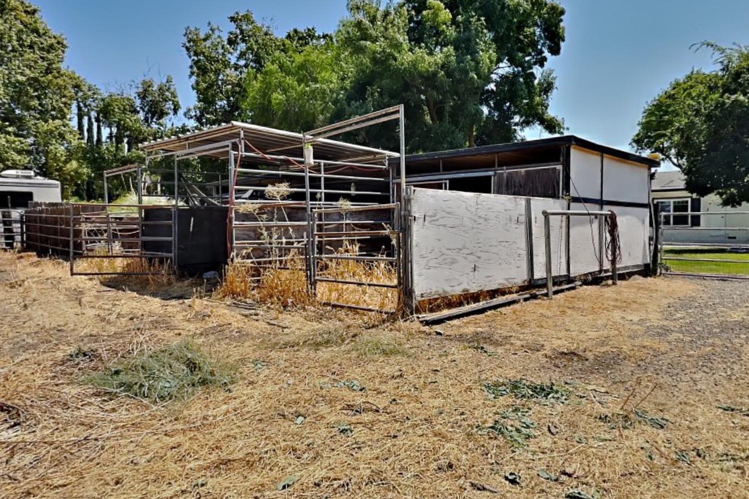 Detail Gallery Image 84 of 99 For 6549 E Woodward Ave, Manteca,  CA 95337 - 3 Beds | 2 Baths