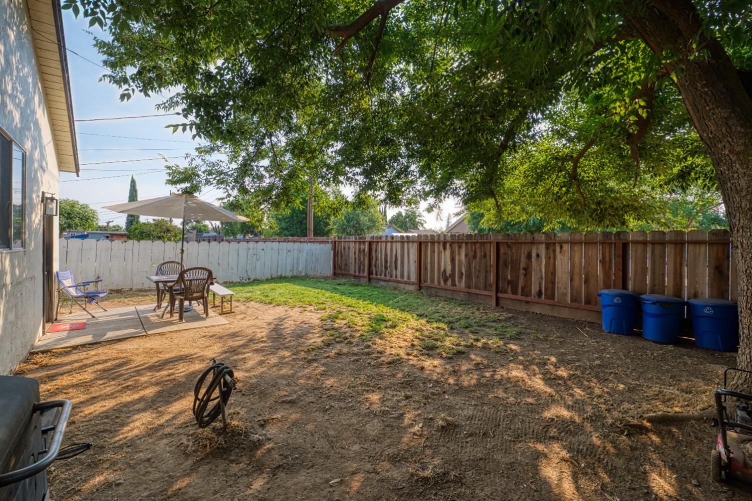 Detail Gallery Image 19 of 27 For 1399 E 23rd St, Merced,  CA 95340 - 3 Beds | 1 Baths