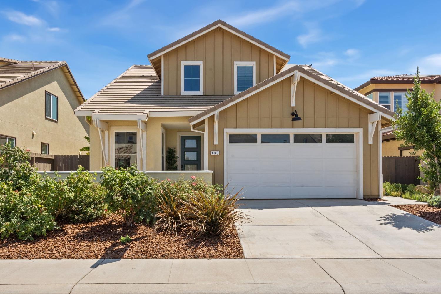 Detail Gallery Image 1 of 1 For 4143 Aura Way, Rancho Cordova,  CA 95742 - 3 Beds | 2/1 Baths