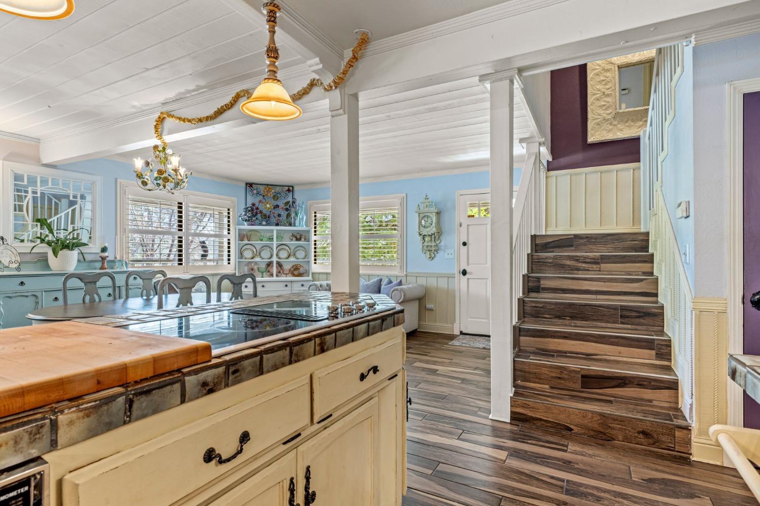 Detail Gallery Image 12 of 89 For 1720 Pleasant Ranch Ct, Placerville,  CA 95667 - 3 Beds | 2 Baths