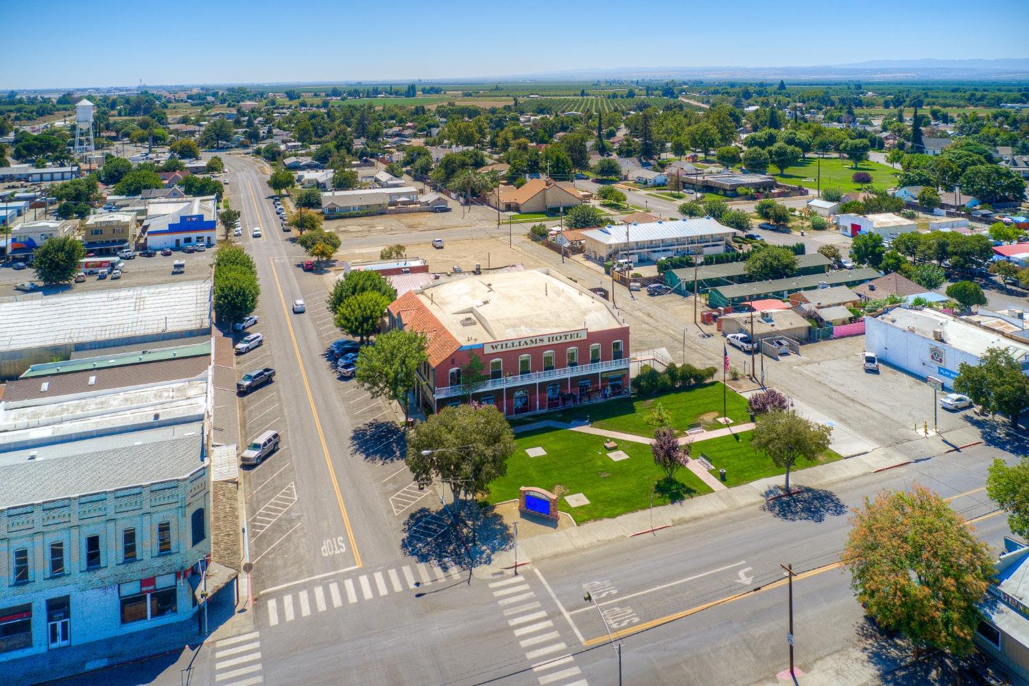 7th Street, Williams, California image 3