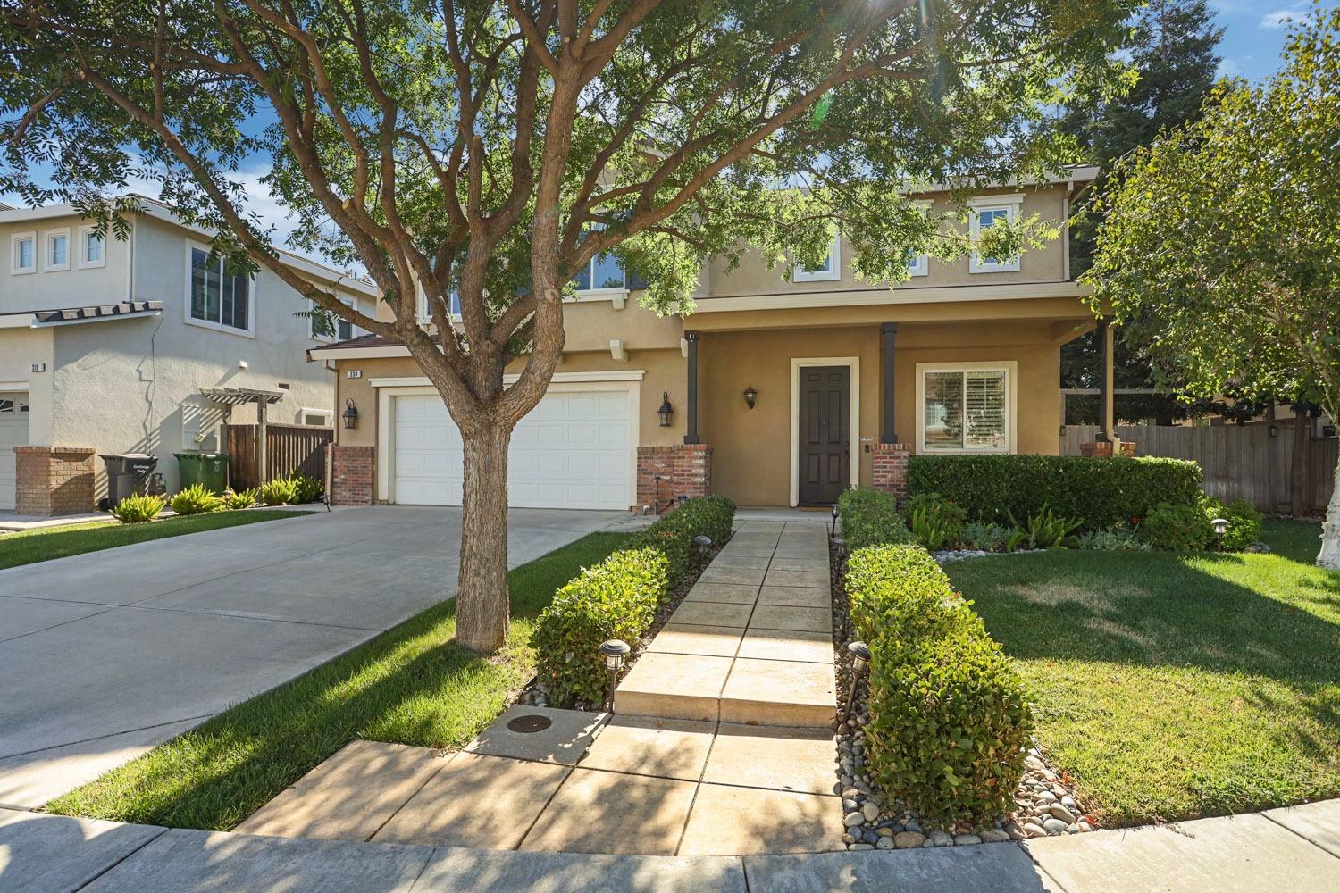 Detail Gallery Image 1 of 1 For 330 Portico Ct, Tracy,  CA 95377 - 3 Beds | 2/1 Baths