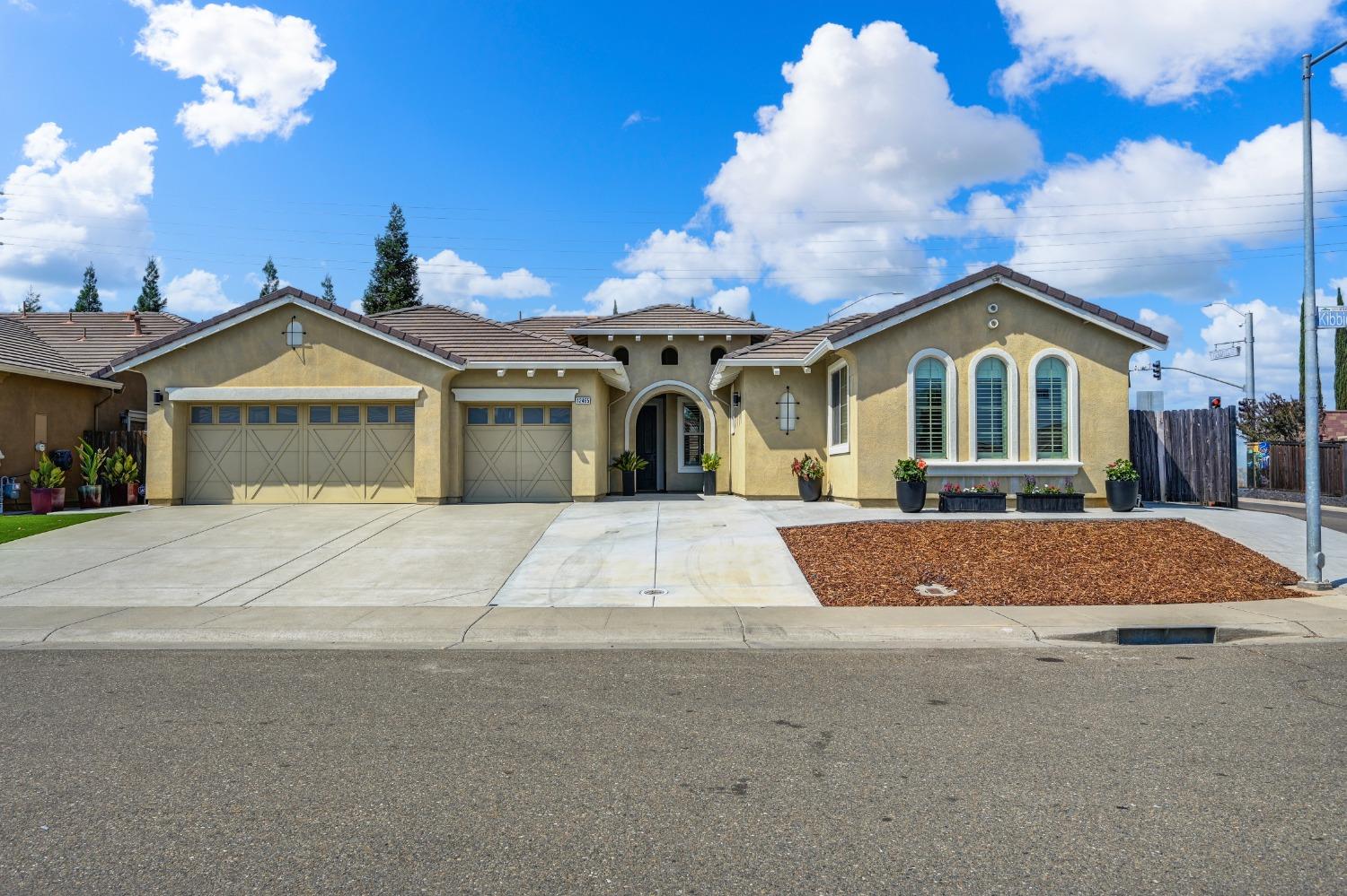 Detail Gallery Image 1 of 1 For 12465 Kibbie Lake Way, Rancho Cordova,  CA 95742 - 4 Beds | 2 Baths