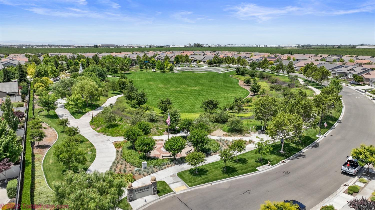 Detail Gallery Image 66 of 82 For 2351 Shadow Berry Dr, Manteca,  CA 95336 - 2 Beds | 2 Baths