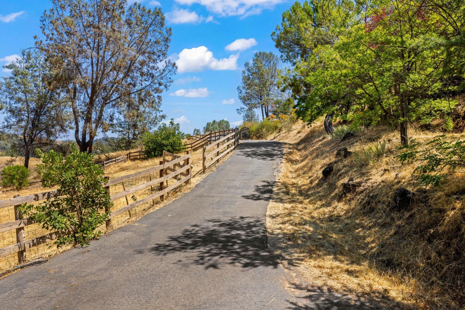 Detail Gallery Image 66 of 90 For 1720 Pleasant Ranch Ct, Placerville,  CA 95667 - 3 Beds | 2 Baths