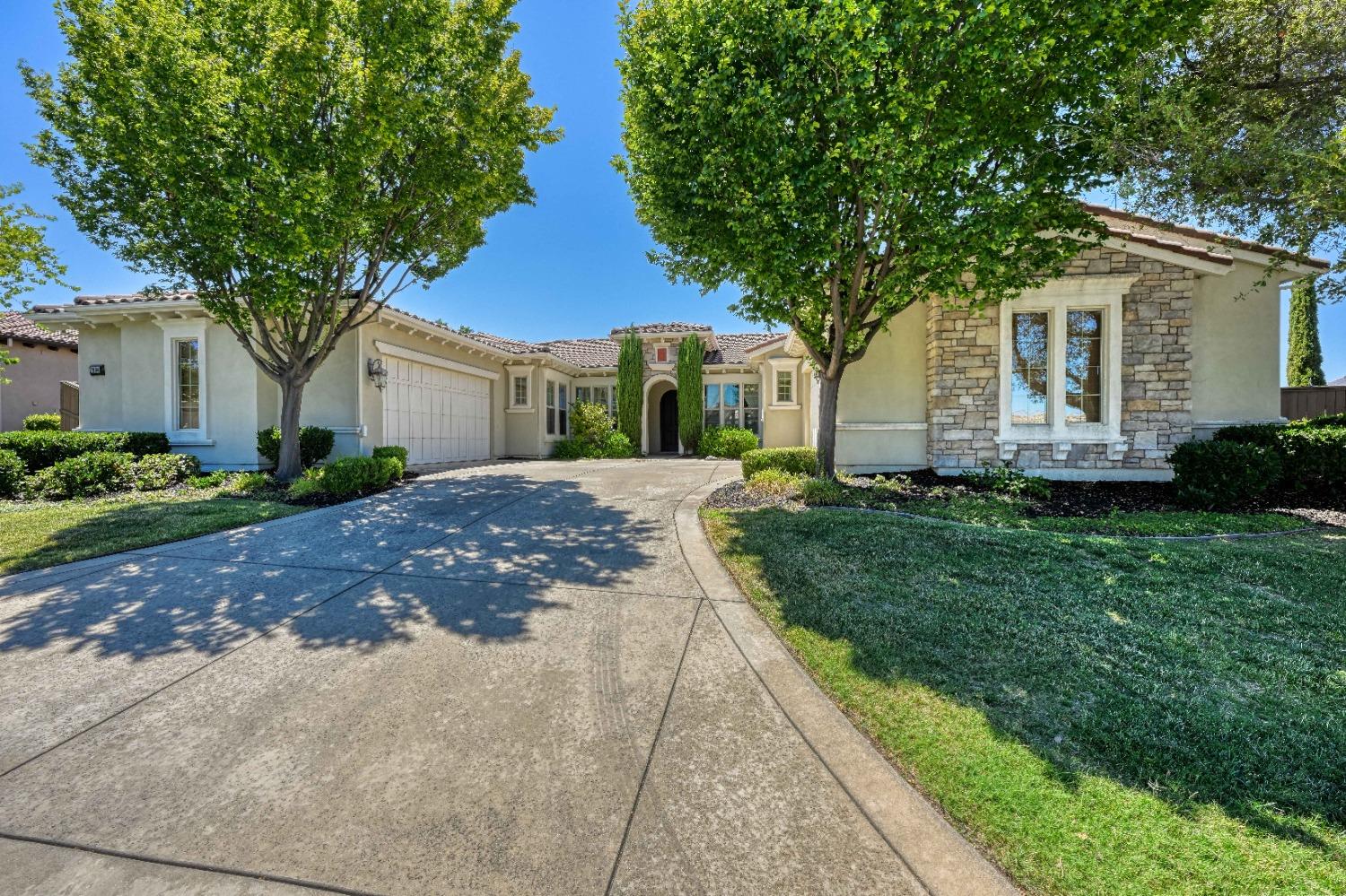 Detail Gallery Image 3 of 49 For 2004 Ladera Dr, Lincoln,  CA 95648 - 4 Beds | 4/1 Baths