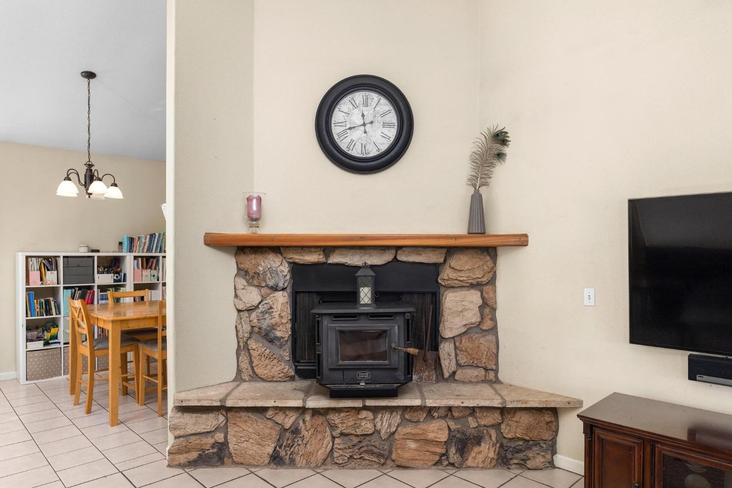 Detail Gallery Image 10 of 32 For 6169 Garner Pl, Valley Springs,  CA 95252 - 3 Beds | 2 Baths