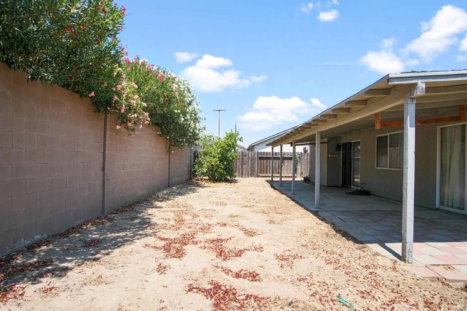 Detail Gallery Image 26 of 26 For 5005 Bogart Dr, Ceres,  CA 95307 - 4 Beds | 2 Baths