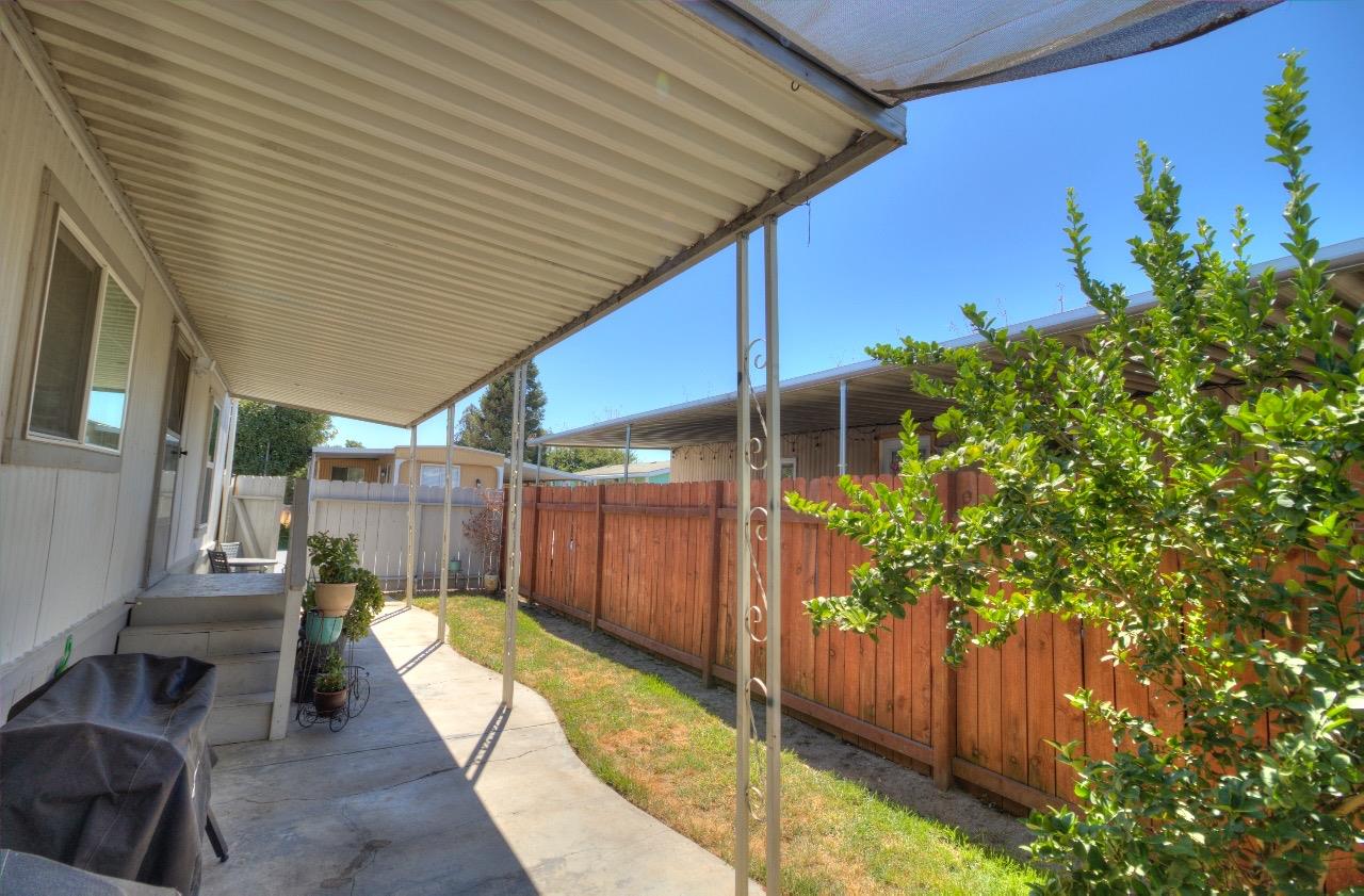 Detail Gallery Image 32 of 37 For 15820 S Harlan Rd 5, Lathrop,  CA 95330 - 3 Beds | 2 Baths