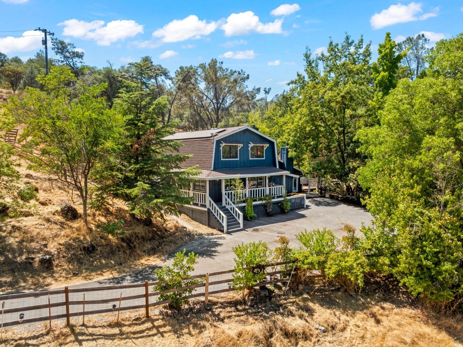 Detail Gallery Image 3 of 89 For 1720 Pleasant Ranch Ct, Placerville,  CA 95667 - 3 Beds | 2 Baths