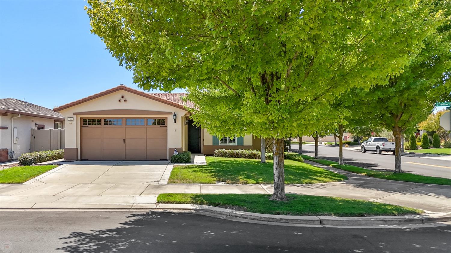 Detail Gallery Image 3 of 82 For 2351 Shadow Berry Dr, Manteca,  CA 95336 - 2 Beds | 2 Baths