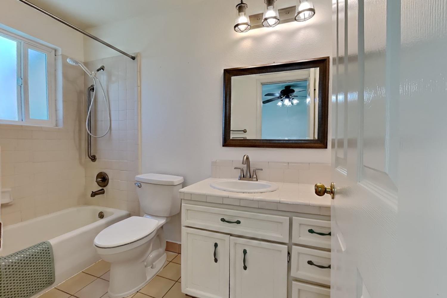 Detail Gallery Image 54 of 99 For 6549 E Woodward Ave, Manteca,  CA 95337 - 3 Beds | 2 Baths