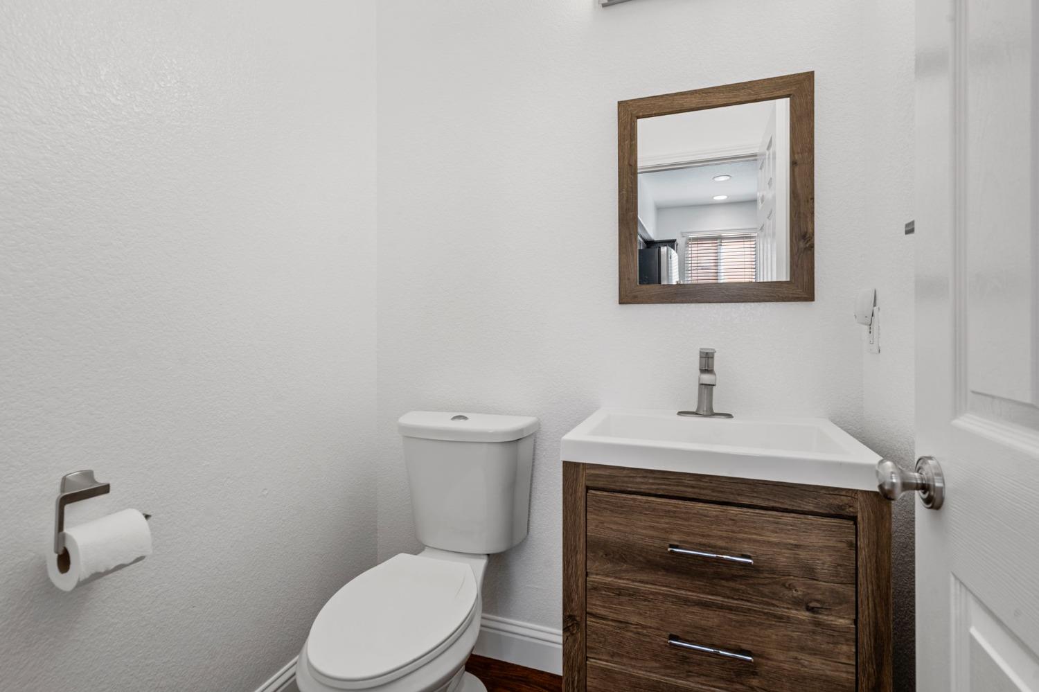 Detail Gallery Image 22 of 49 For 4076 Keepsake Ct, Tracy,  CA 95377 - 3 Beds | 2/1 Baths