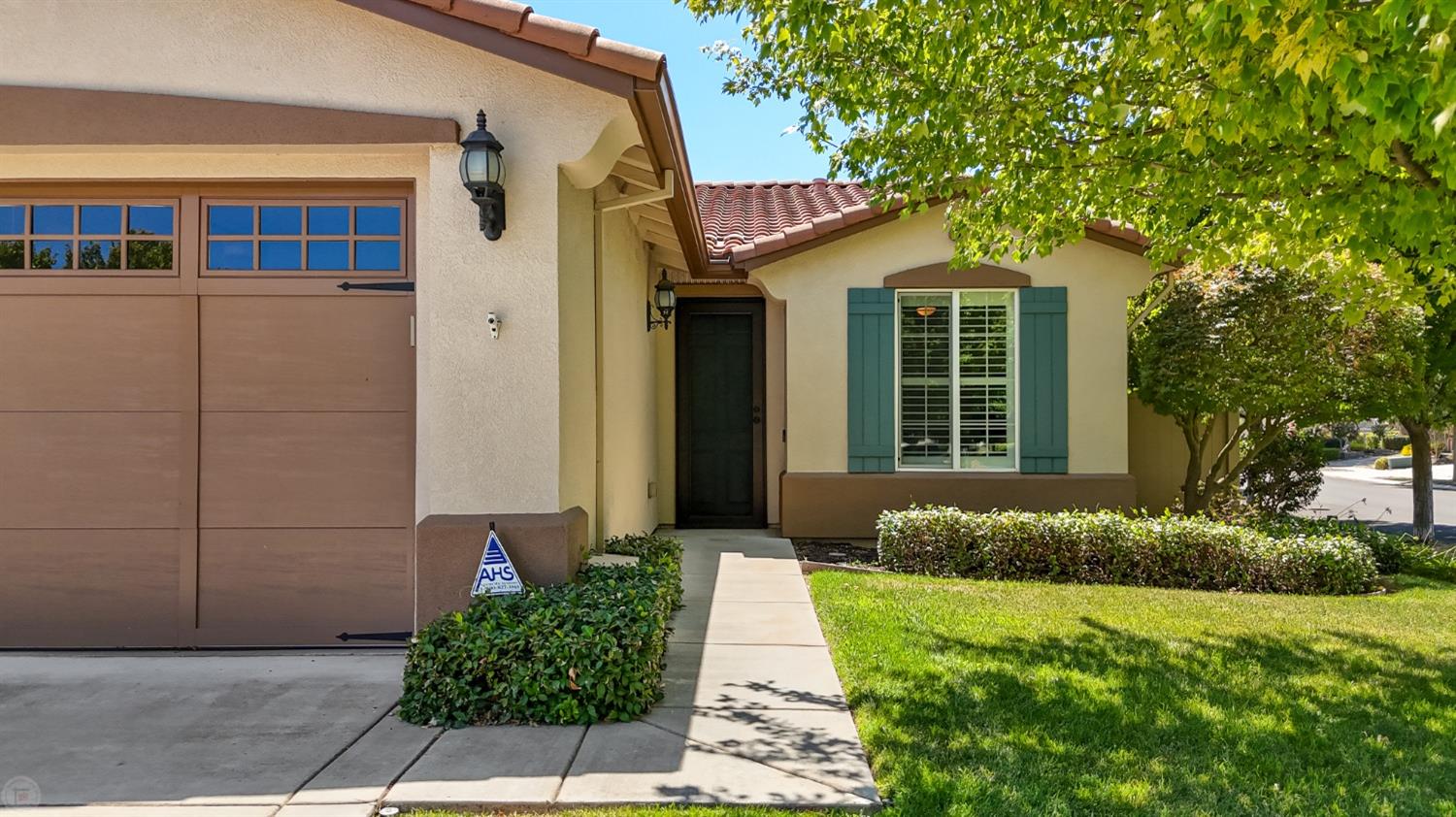 Detail Gallery Image 6 of 82 For 2351 Shadow Berry Dr, Manteca,  CA 95336 - 2 Beds | 2 Baths