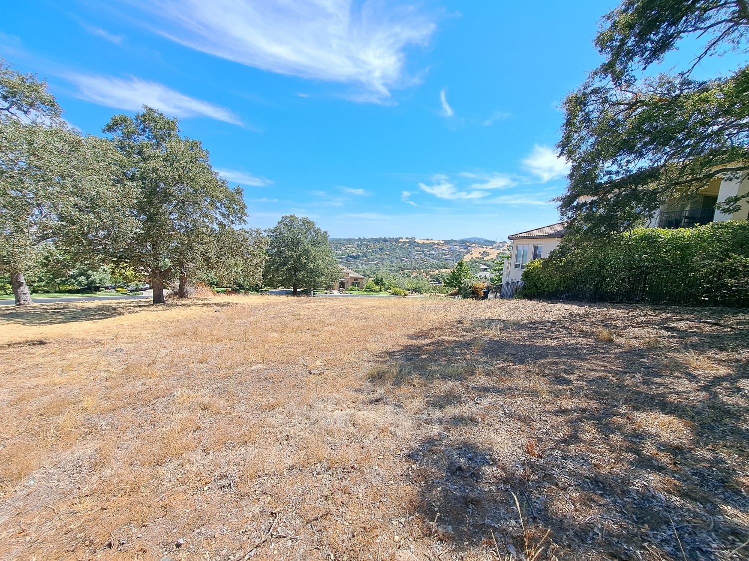 Detail Gallery Image 4 of 9 For 5053 Breese Cir, El Dorado Hills,  CA 95762 - – Beds | – Baths