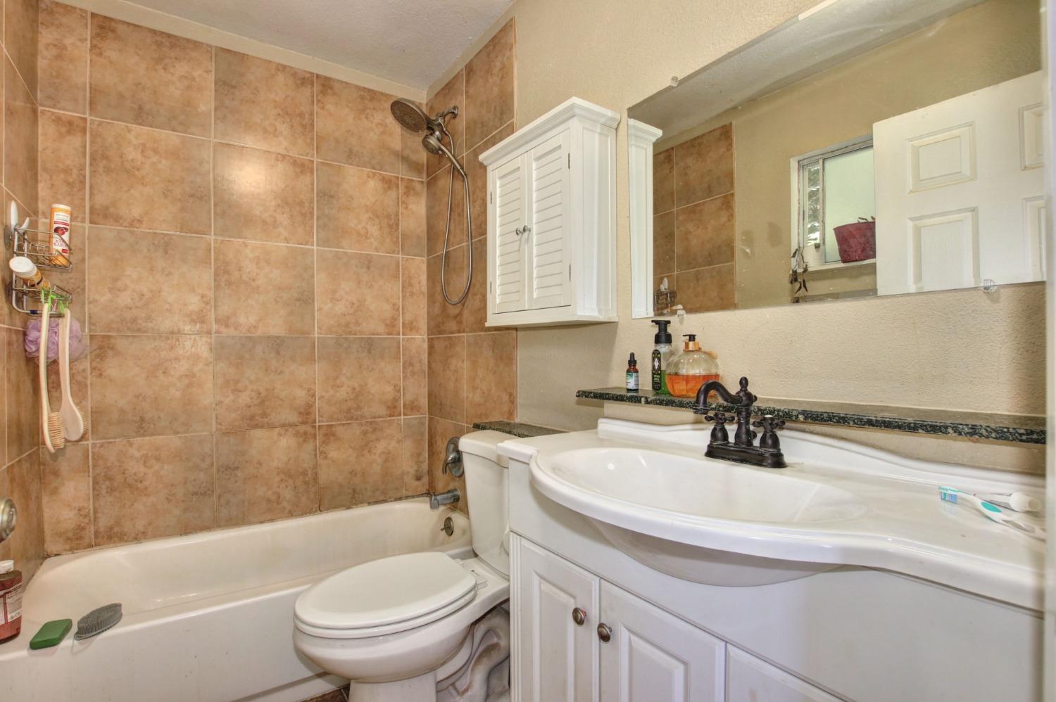 Detail Gallery Image 21 of 32 For 1020 Mount Aukum Ct, Somerset,  CA 95684 - 3 Beds | 2 Baths