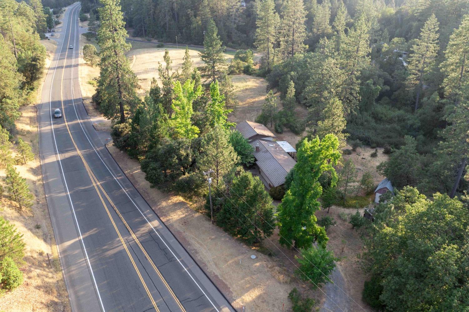 Detail Gallery Image 2 of 76 For 19491 Foresthill Rd, Foresthill,  CA 95631 - 3 Beds | 2/1 Baths