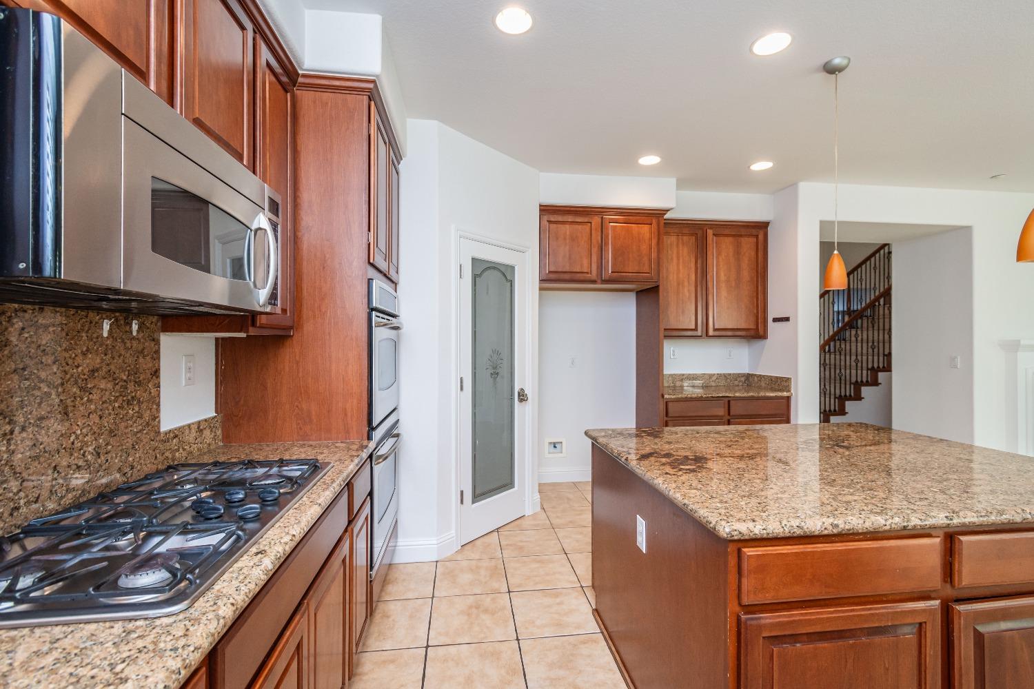 Detail Gallery Image 33 of 83 For 2255 Nolen Dr, Lincoln,  CA 95648 - 6 Beds | 4/1 Baths