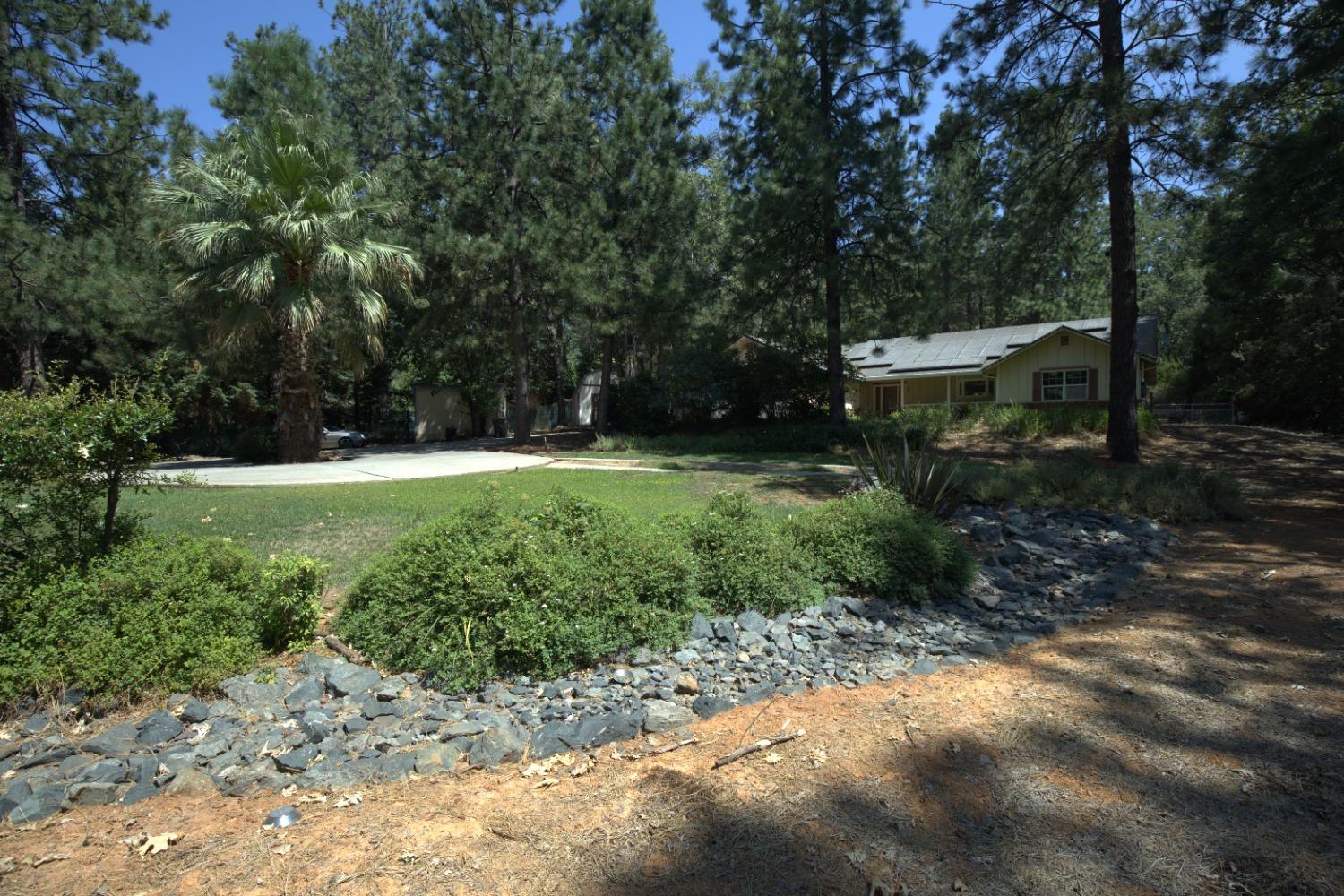 Alta Sierra Drive, Grass Valley, California image 22