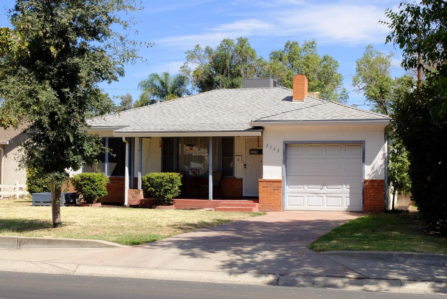 Detail Gallery Image 1 of 1 For 2333 Miller Ave, Modesto,  CA 95354 - 2 Beds | 1 Baths