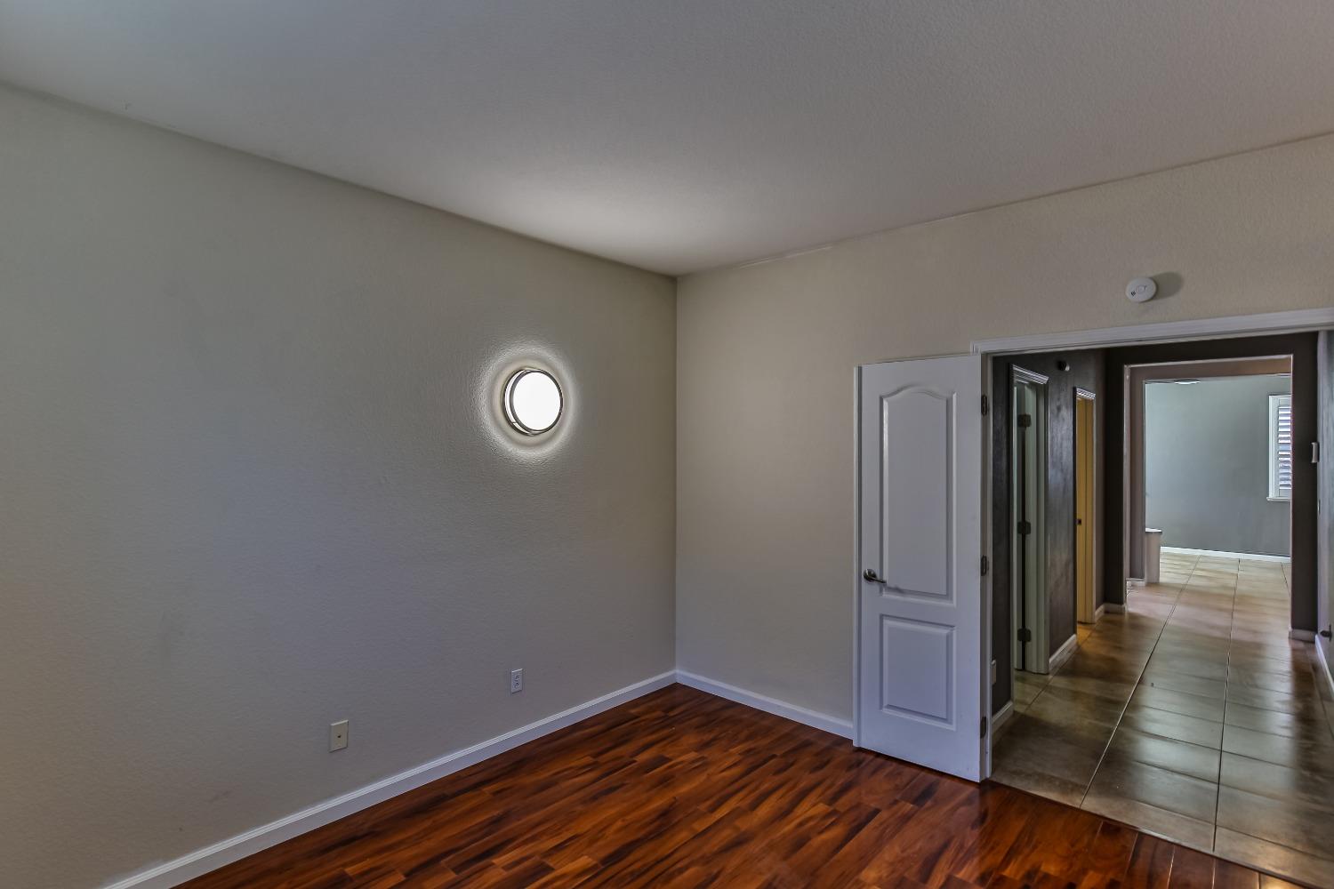 Detail Gallery Image 52 of 76 For 9781 Fall Valley Way, Sacramento,  CA 95829 - 4 Beds | 2/1 Baths