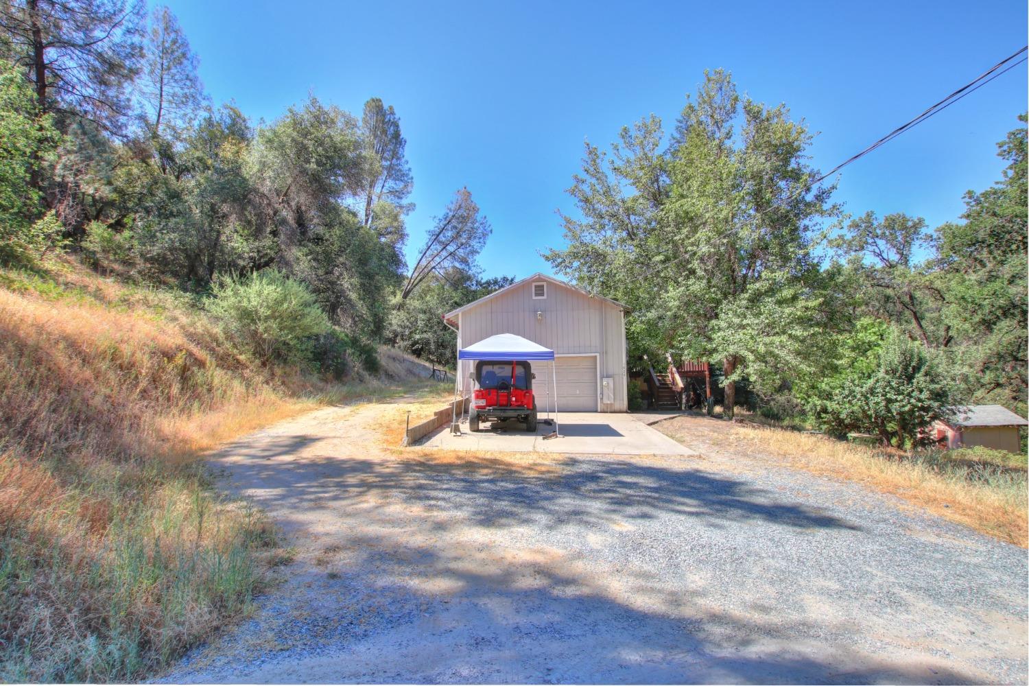 Mount Aukum Court, Somerset, California image 24