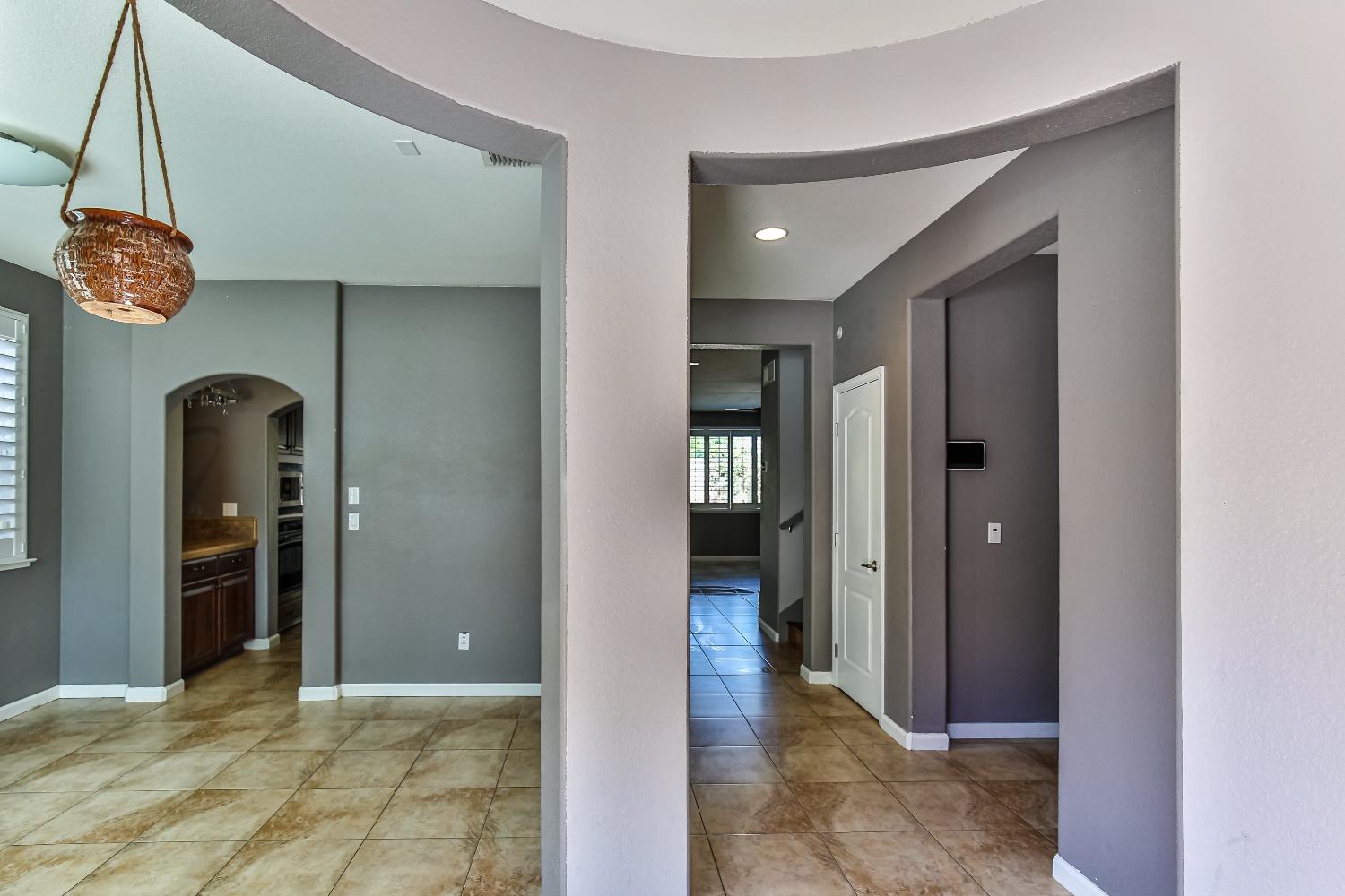 Detail Gallery Image 68 of 76 For 9781 Fall Valley Way, Sacramento,  CA 95829 - 4 Beds | 2/1 Baths