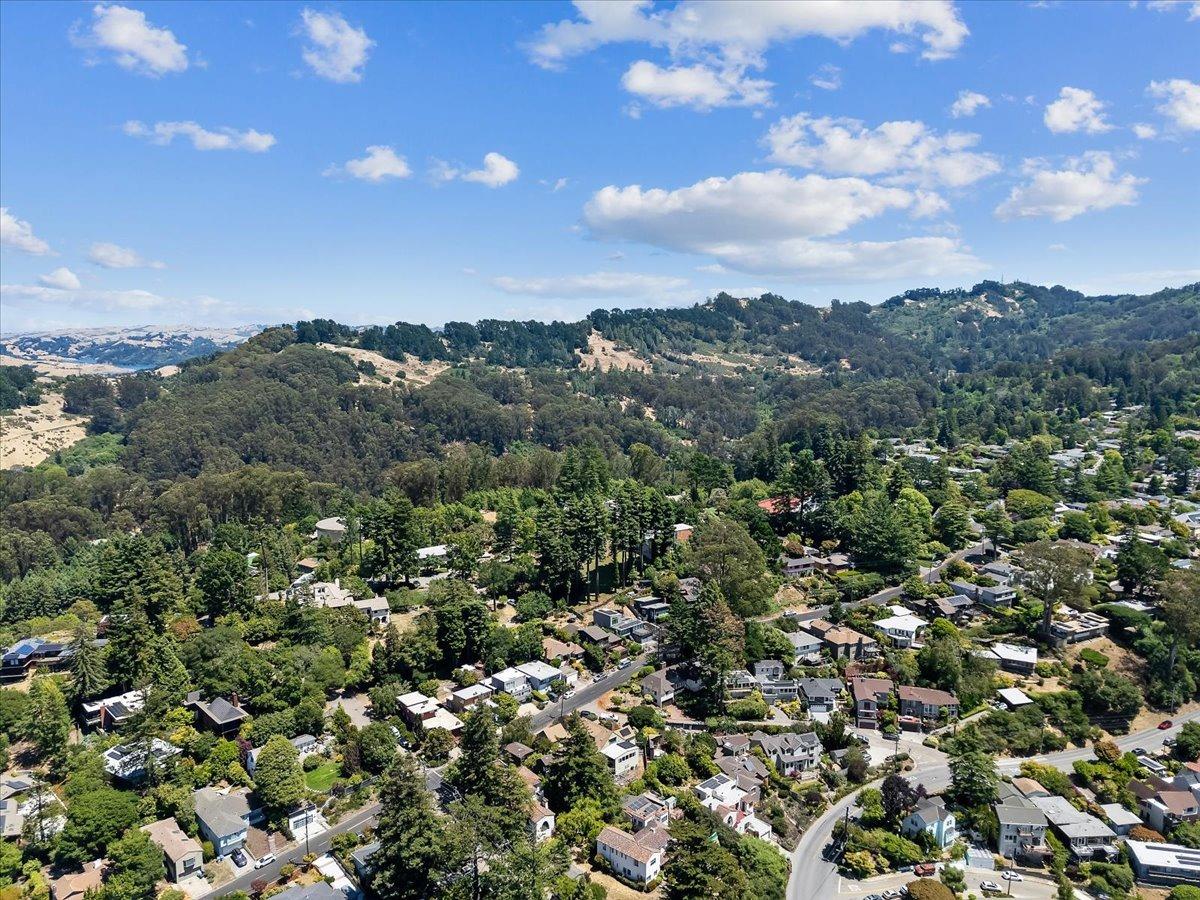 Detail Gallery Image 44 of 44 For 930 Creston Rd, Berkeley,  CA 94708 - 3 Beds | 2 Baths