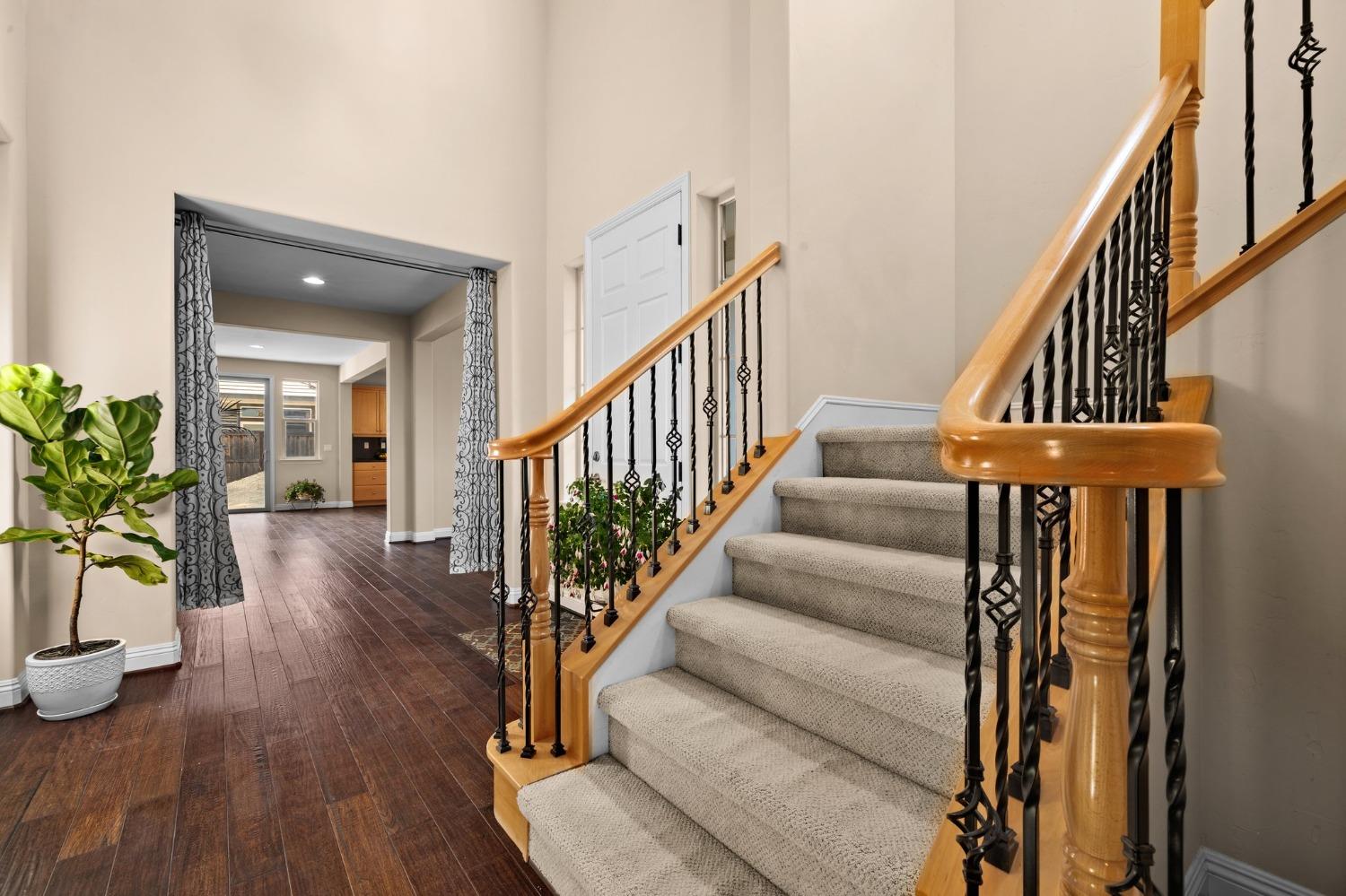 Detail Gallery Image 21 of 51 For 4019 Metaponto Way, Sacramento,  CA 95834 - 4 Beds | 3/1 Baths