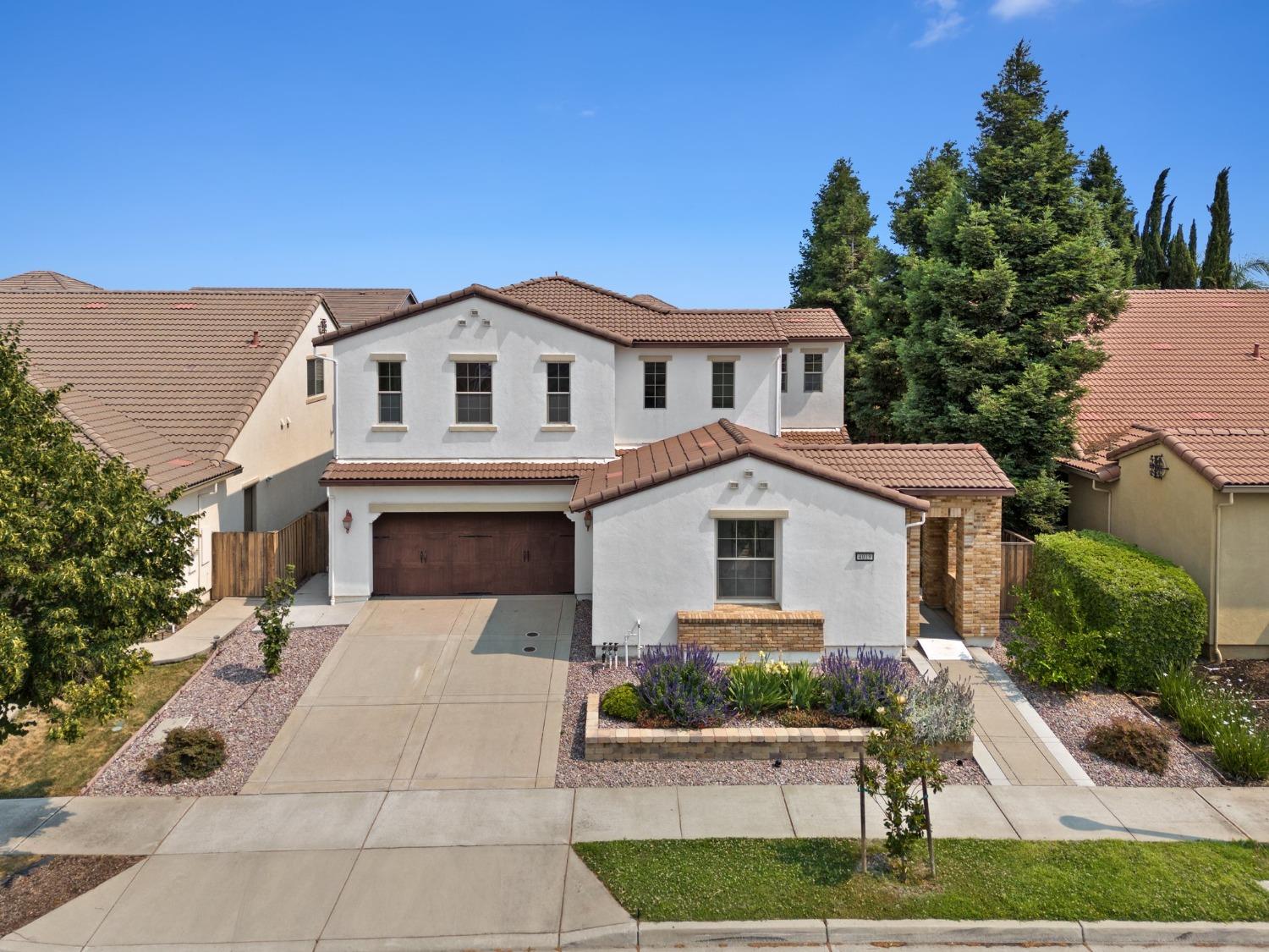 Detail Gallery Image 33 of 51 For 4019 Metaponto Way, Sacramento,  CA 95834 - 4 Beds | 3/1 Baths