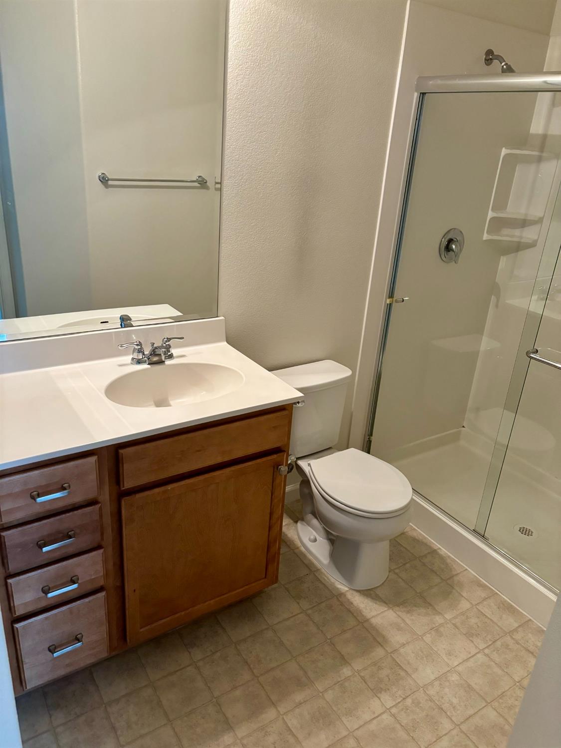 Detail Gallery Image 11 of 13 For 4728 Norris Canyon Rd #102,  San Ramon,  CA 94583 - 3 Beds | 2 Baths