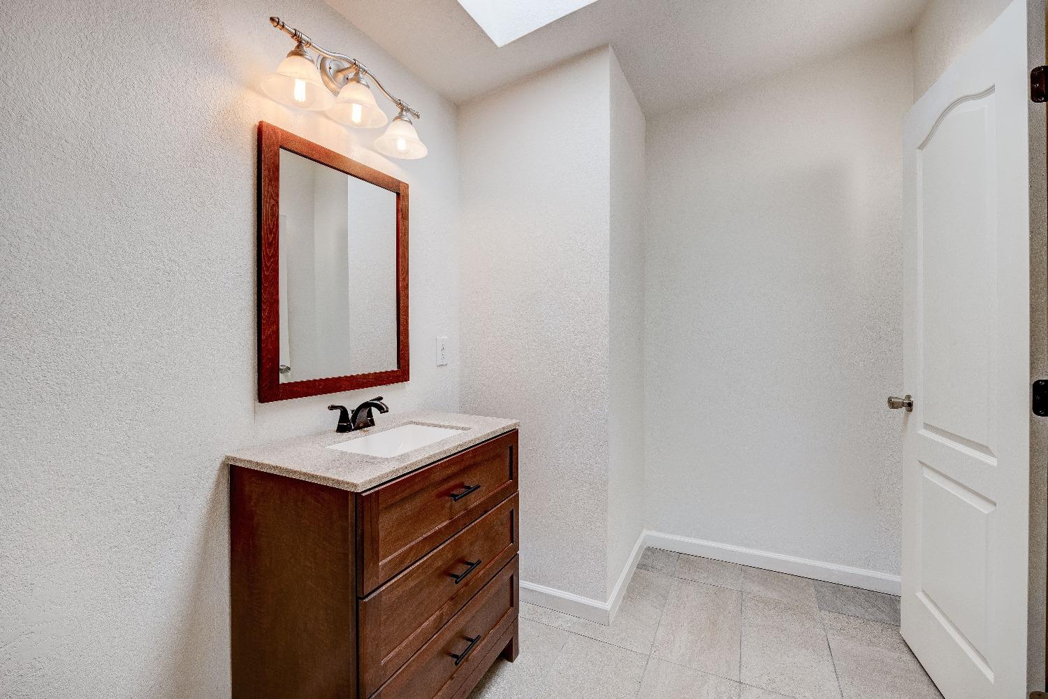 Detail Gallery Image 44 of 87 For 21 Whispering Way, Lodi,  CA 95242 - 2 Beds | 2 Baths