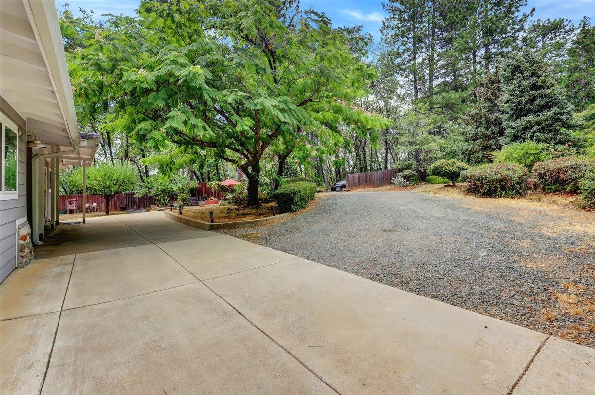 Detail Gallery Image 26 of 43 For 13275 Goldenchain Ct, Grass Valley,  CA 95949 - 3 Beds | 2 Baths