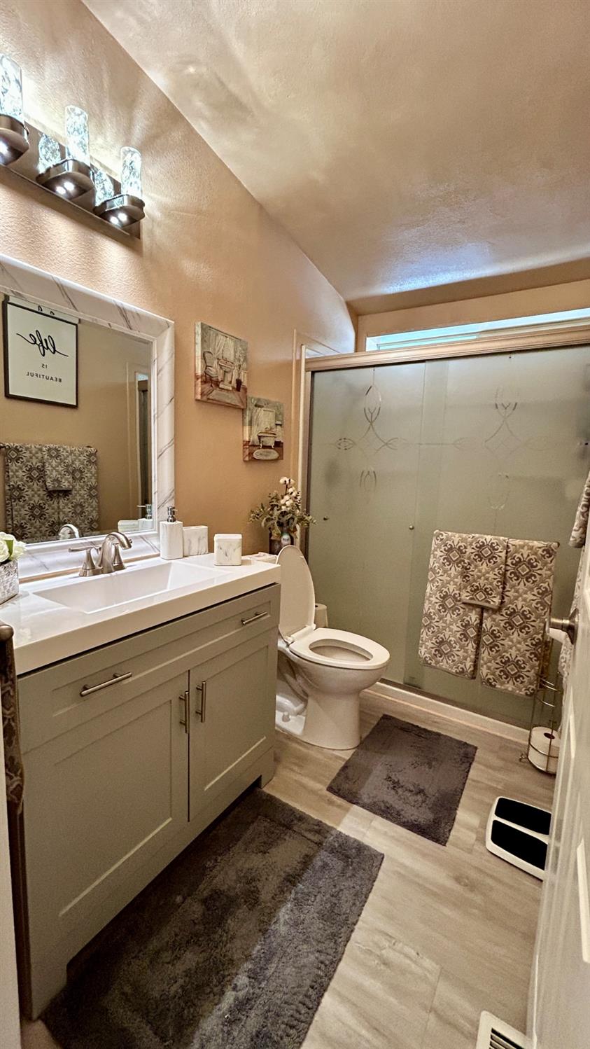 Detail Gallery Image 18 of 29 For 4390 Patterson Dr 236, Diamond Springs,  CA 95619 - 3 Beds | 2 Baths