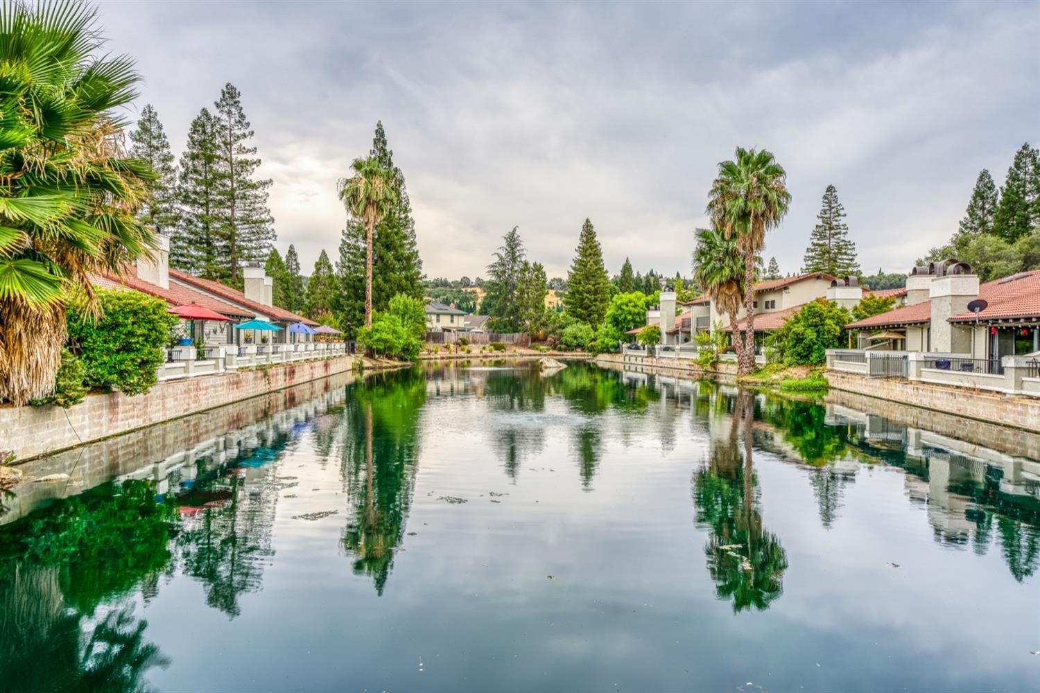 Detail Gallery Image 2 of 44 For 4710 El Cortez Dr, Rocklin,  CA 95677 - 3 Beds | 2 Baths