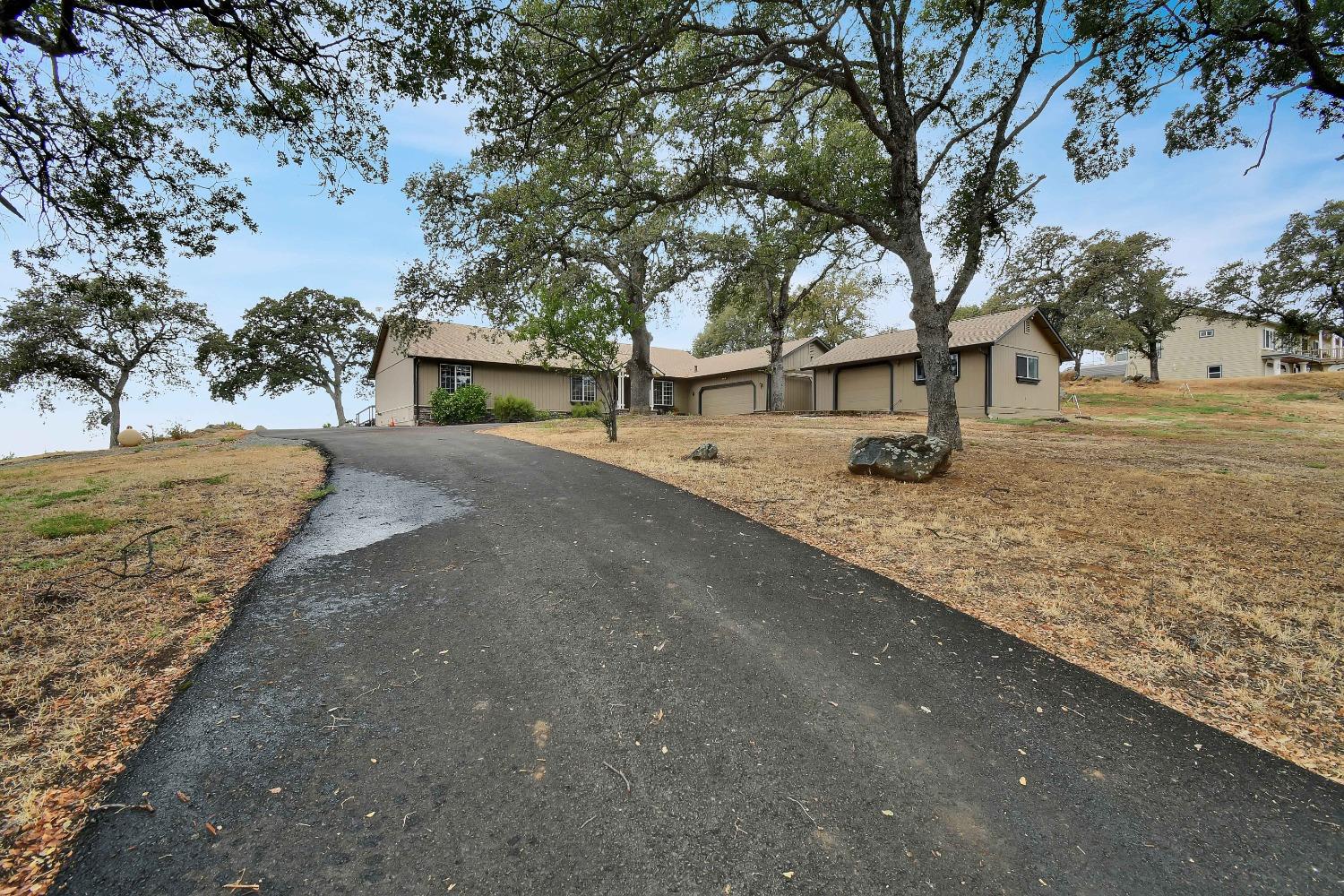 Mountain View Terrace, Browns Valley, California image 4