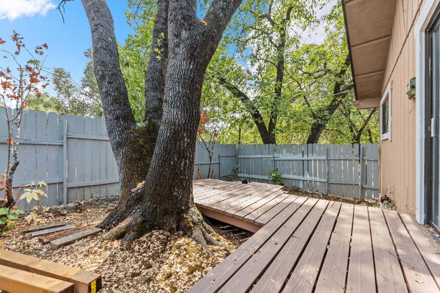 Detail Gallery Image 43 of 62 For 5353 Silver Lode Dr, Placerville,  CA 95667 - 3 Beds | 2/1 Baths